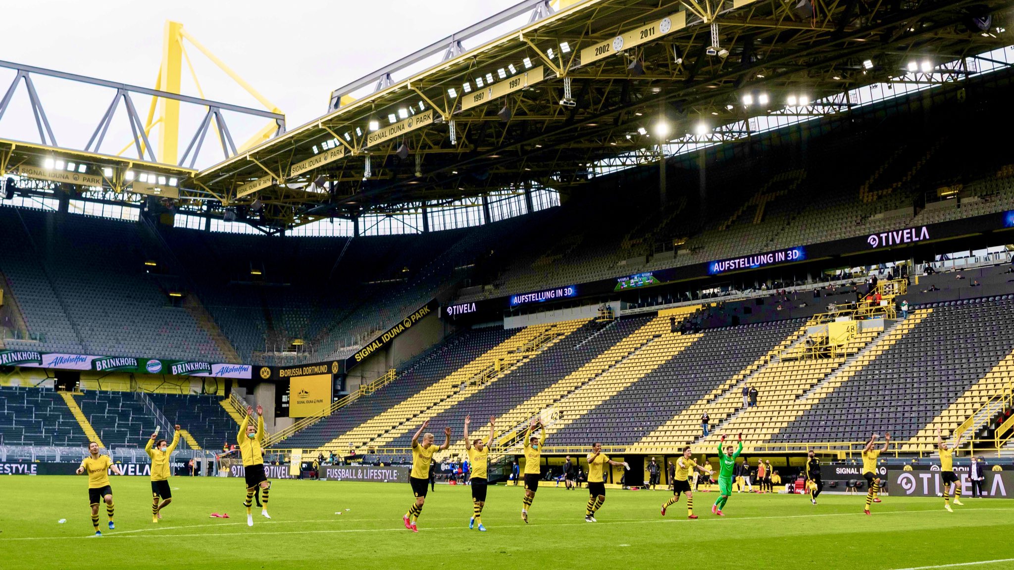 Dortmund celebration geisterspiel